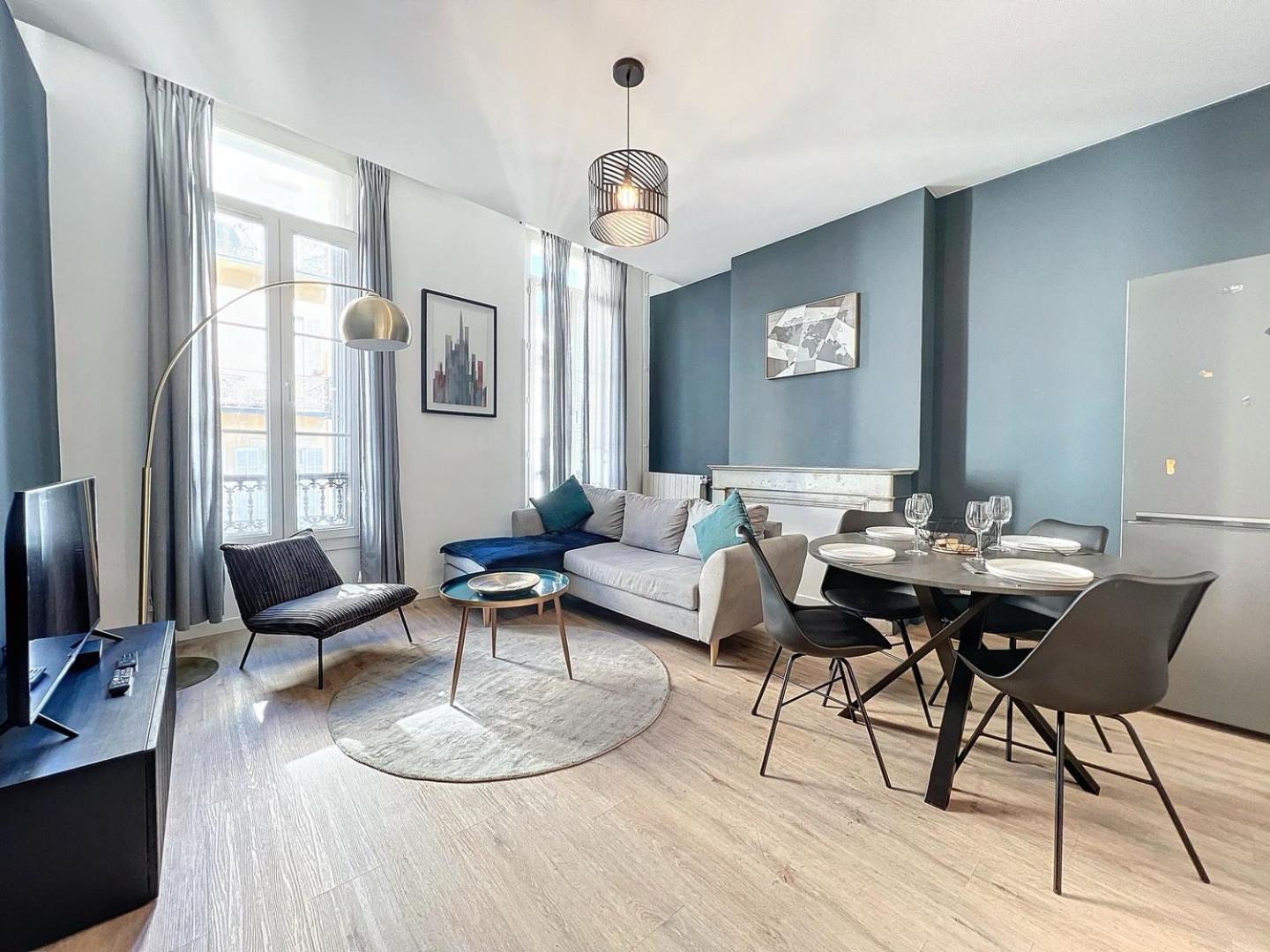 Grand Appartement Central - Trois Chambres - Les Freres De La Loc' Marseille Kültér fotó
